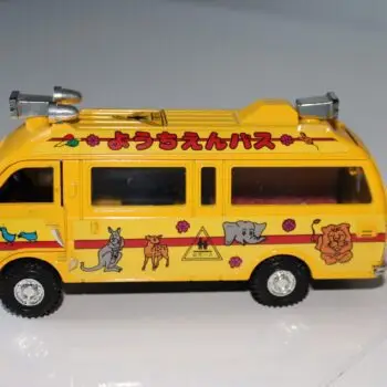 Diapet No B37 Kindergarten Bus