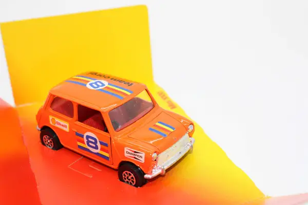 corgi mini ultra orange colour - Image 3