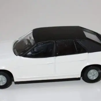 Dinky Princess HL Saloon