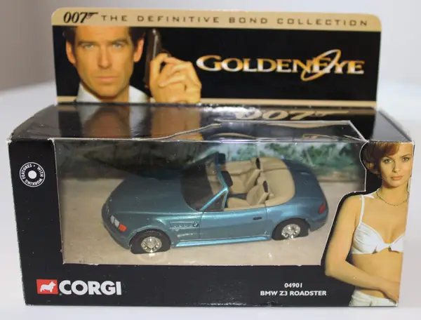 Corgi James Bond Definitive Collection BMW Roadster Goldeye - Image 2