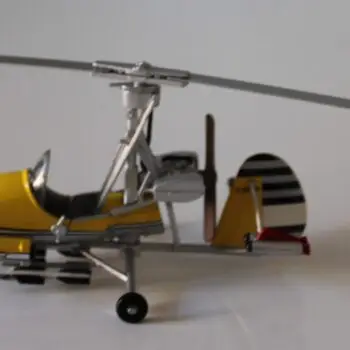 Corgi James Bond You Only Live Twice Gyrocopter Little Nellie