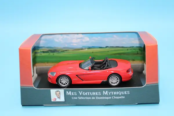 meg dodge viper srt ten - Image 3
