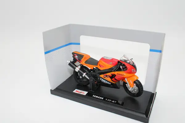 Maisto Special Edition Yamaha YZF R7