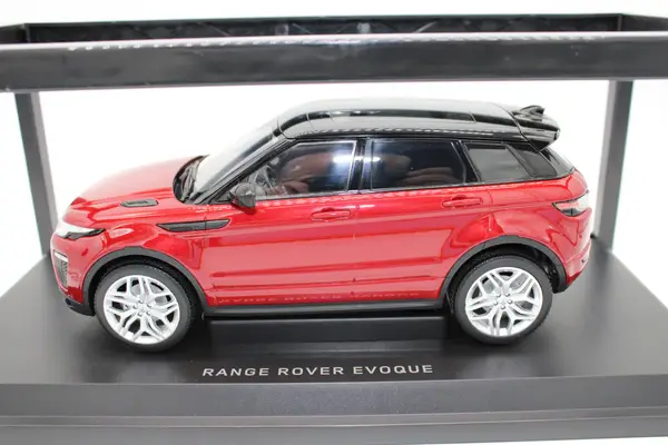 Kyoshos Range Rover Evoque Firenze Red - Image 2