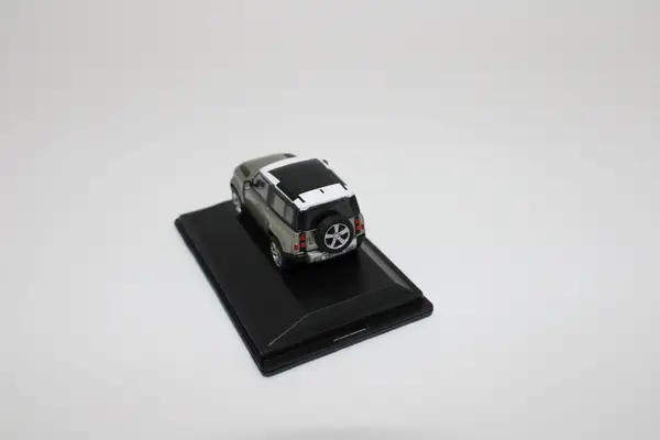 Oxford Land Rover Defender 90 - Image 4