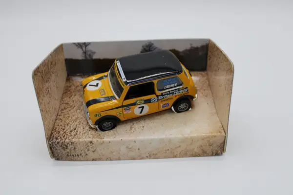 Corgi Mini Cooper Crewes Mini Mania 04430