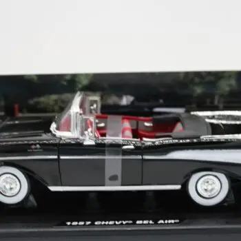 Motormax Chevrolet BEL Air Bond DR No