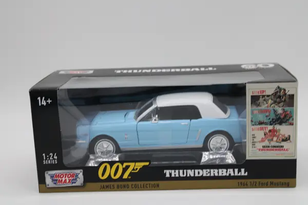 Motormax Ford Mustang Thunderball - Image 5