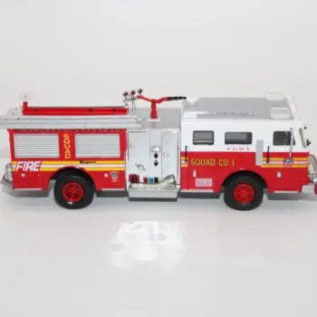 Code Three Collectibles FDNY Seagrave Engine IMG_2876