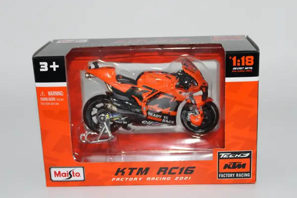 Maisto KTM RC Factory Racing Number 9 Danilo Petrucci