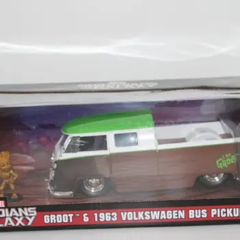 Jada 1963 VW Microbus With Groot Figure Marvel Guardians Of The Galaxy
