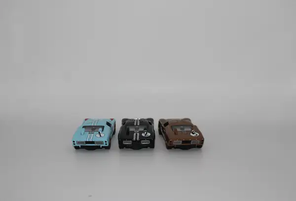Ford GT40 MKII Gold Gulf Blue And Black Set Of 3 Cars - Image 4