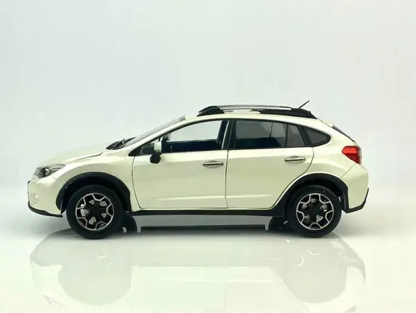 Sunstar Subaru XV 2014 Crystal White Pearl