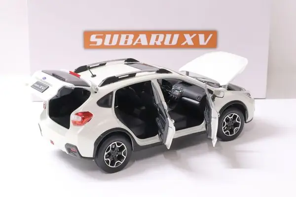 Sunstar Subaru XV 2014 Crystal White Pearl - Image 5