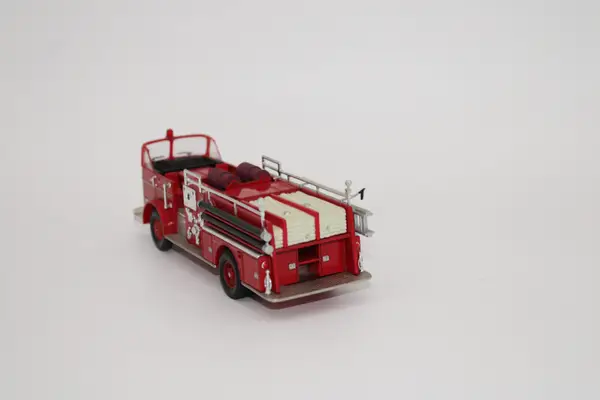 Corgi Heroes Under Fire Seagrave K Open Cab Pumper Engine Co 9 Kansas City MO - Image 4