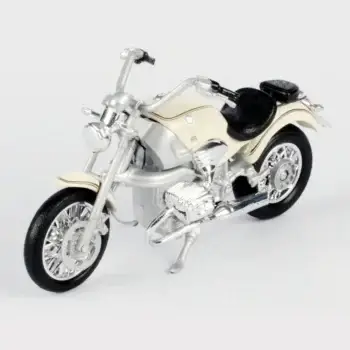 Motor Max James Bond BMW R1200C Model Bike Tomorrow Never Dies