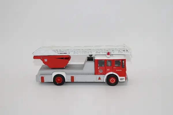 Corgi Classics 97361 AEC Turntable Ladder New Zealand Fire Brigade