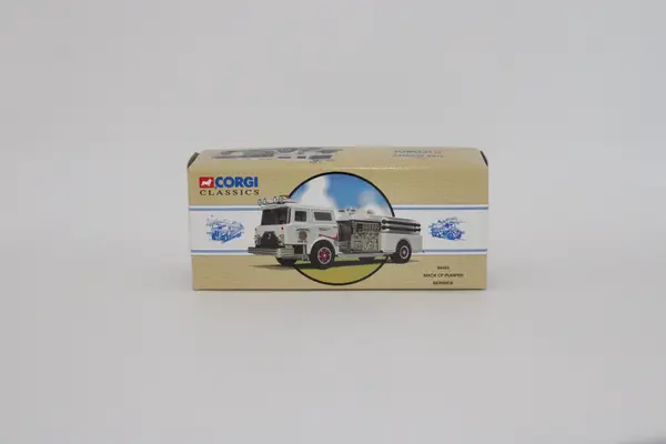 Corgi Classics Mack CF Pumper Berwick 98451 Fire Truck - Image 3