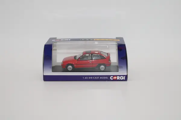 Corgi Vanguards Vauxhall Astra GTE 16V Carmine Red 1:43 scale diecast model car in original packaging.