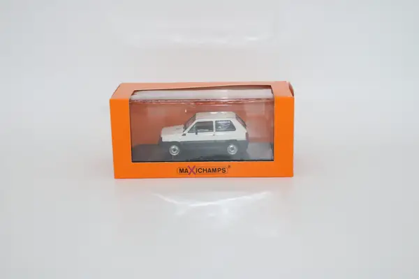 Maxichamps 1980 Fiat Panda Cream diecast model car in original packaging.