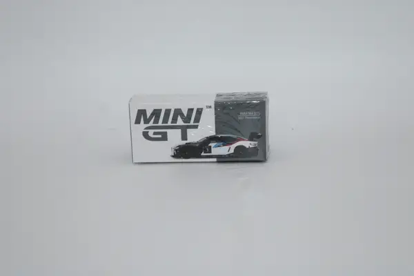MINI GT3 black, white, blue and red BMW M4 2021 Presentation original packaging.
