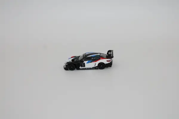 MINI GT MGT00347 L BMW M4 GT3