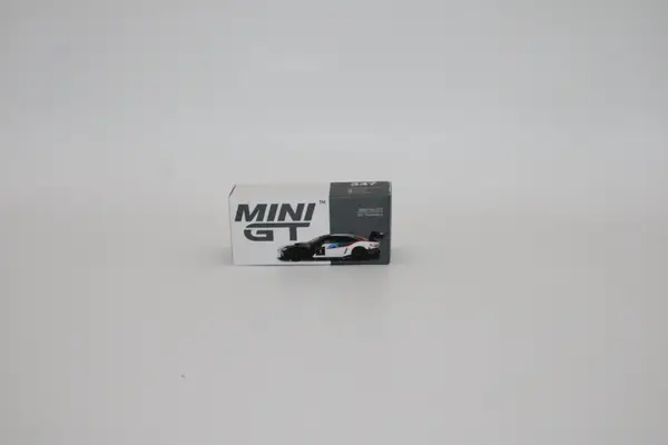 MINI GT MGT00347 L BMW M4 GT3 - Image 7