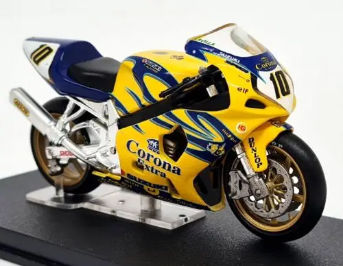 Deagostini yellow and blue Suzuki GSX-R 750 Gregorio Lavilla 2002 for sale.
