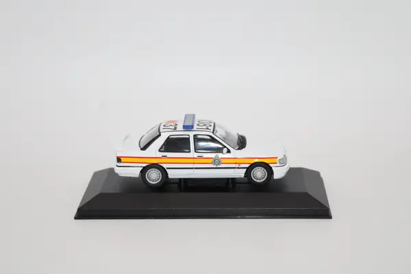 Corgi VA10014 VA10014 Ford Sierra Sapphire RS Cosworth 4x4 Sussex Police - Image 2