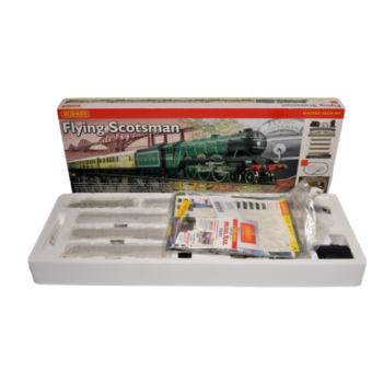 Hornby Flying Scotsman OO gauge Train Set R1072