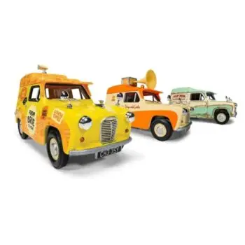 Corgi Wallace and Gromit Austin A35 Van cc80505-1000x1000 1