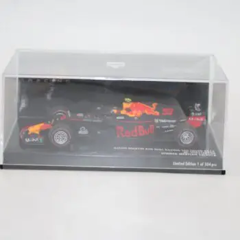 Minichamps F1 Red Bull RB16B Max Verstappen IMG_3078