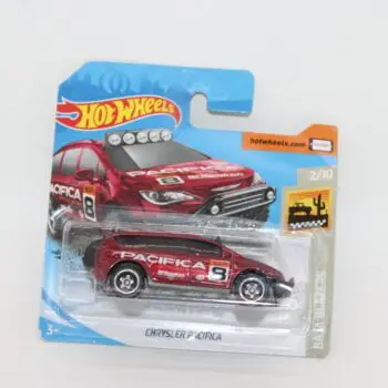 Hot Wheels 2020 Baja Blazers Chrysler Pacifica IMG_3300