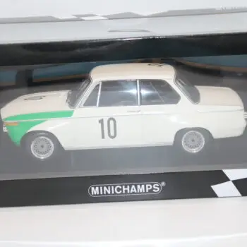 MiniChamps BMW 2002 BMW Racing Car No10 IMG_5841