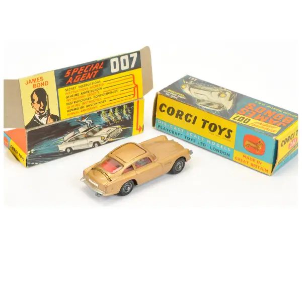 Corgi 261 James Bond Aston Martin DB5 - Image 2