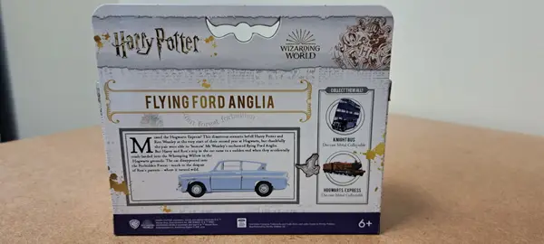 Corgi Harry Potter Flying Ford Anglia - CC99725 - Image 2