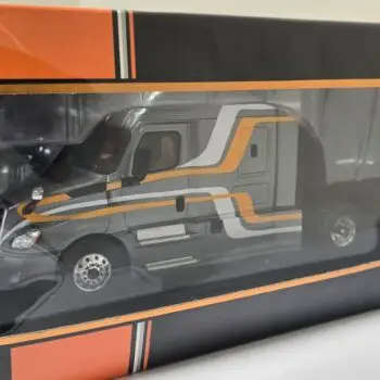 IXO Freightliner Cascadia 2018 TR211.22