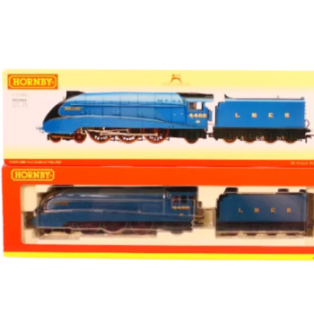 Hornby Model Railways Class A4 Locomotive Mallard LNER